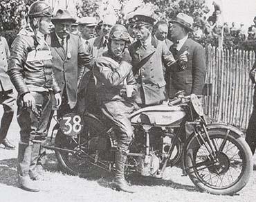 1927 TT CS1