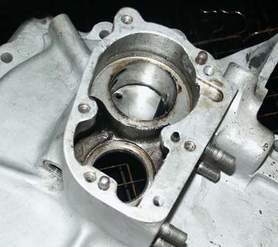 Fitting pump locating pin