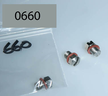 crankcase oilway top screw